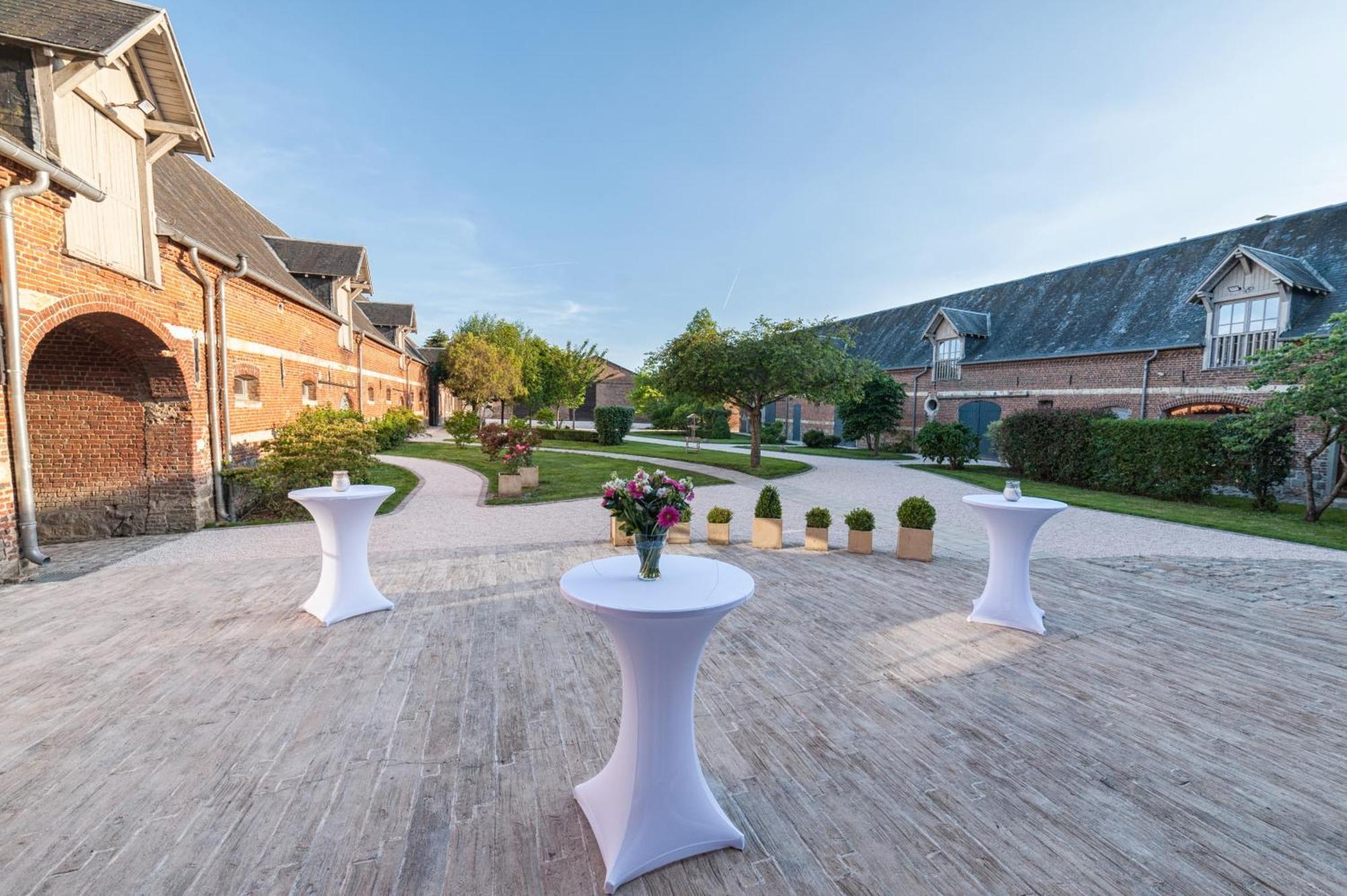 Domaine Des Lumieres Ξενοδοχείο Aisonville-et-Bernoville Εξωτερικό φωτογραφία
